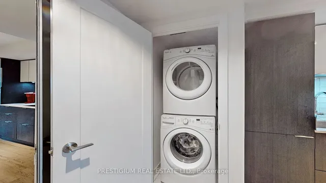 Additional image 17 of 318 Richmond St Unit 905