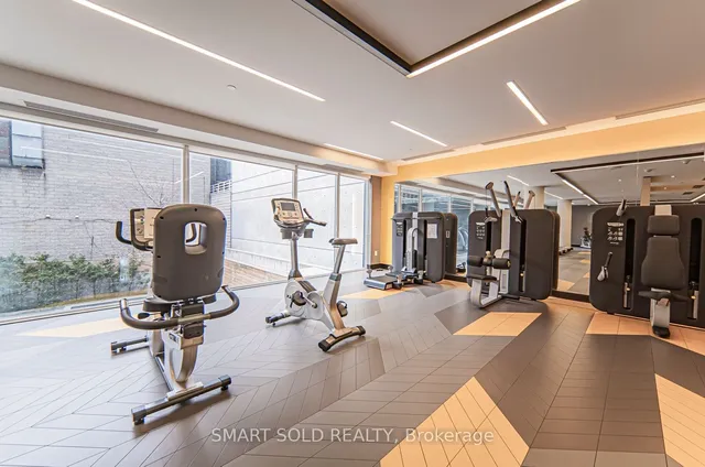 Additional image 35 of 30 Roehampton Ave Unit 1210