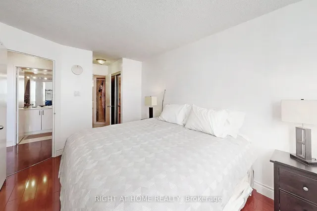 Additional image 32 of 1300 Islington Ave Unit 2404