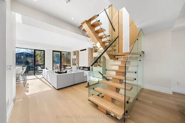 Additional image 14 of 551 Broadway Ave