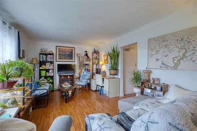 Additional image 20 of 514 Krug St