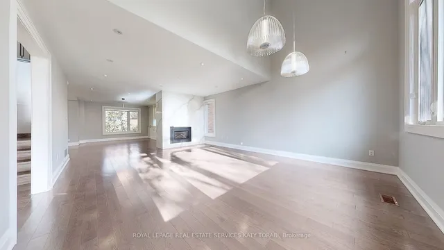 Additional image 6 of 136 Denlow Blvd