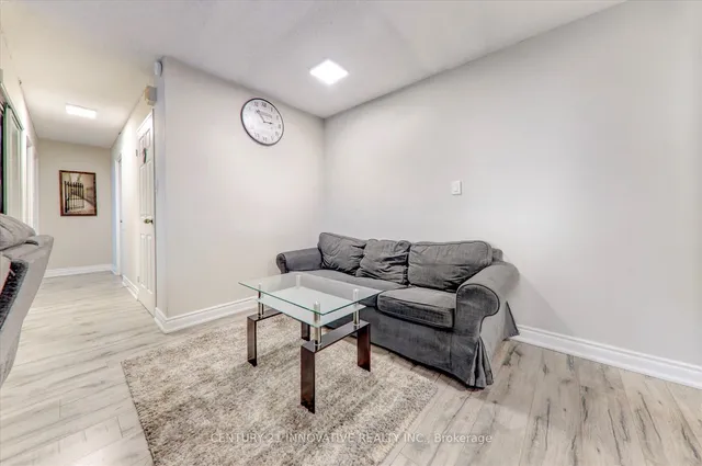 Additional image 16 of 100 Wingarden Crt Unit 1809