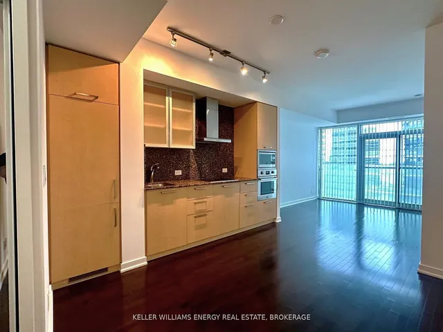 Additional image 8 of 12 York St Unit 1409