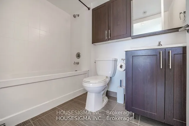 Additional image 12 of 3520 Danforth Ave Unit 417