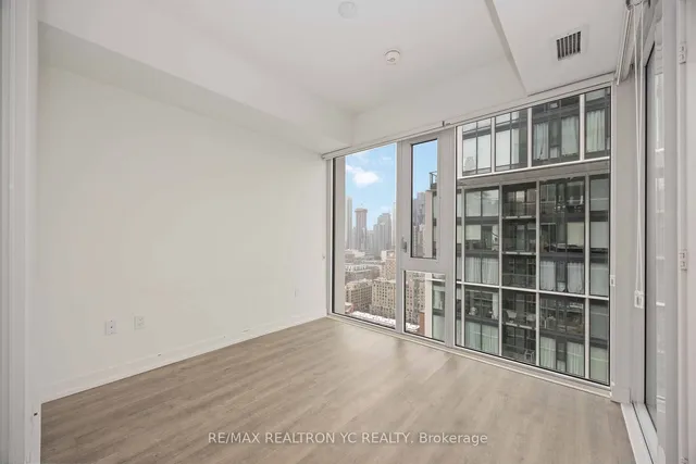 Additional image 20 of 158 Front St Unit 2114