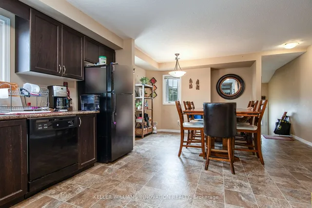 Additional image 16 of 931 Glasgow St Unit 9c