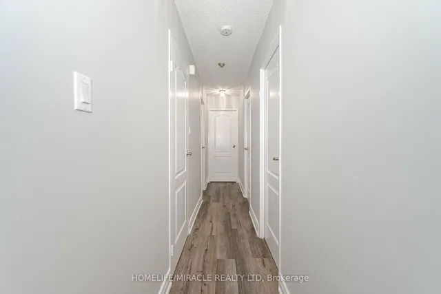 Additional image 18 of 236 Albion Rd Unit 1403