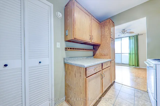 Additional image 17 of 1 Massey Sq Unit 914