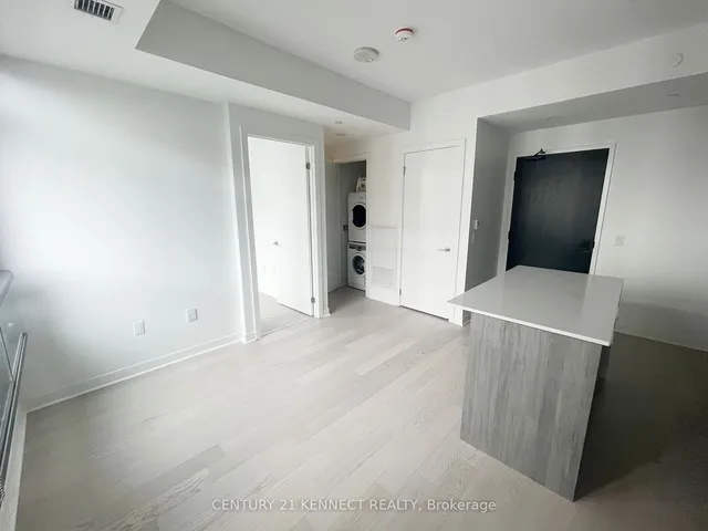 Additional image 5 of 501 Adelaide St Unit 1209