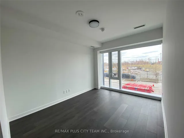 Additional image 17 of 180 Mill St Unit s112