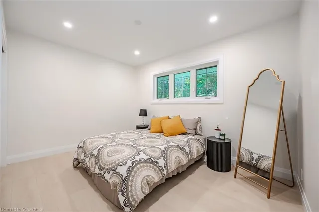 Additional image 11 of 72 Valewood Pl