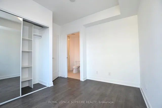 Additional image 13 of 70 Annie Craig Dr Unit 1003