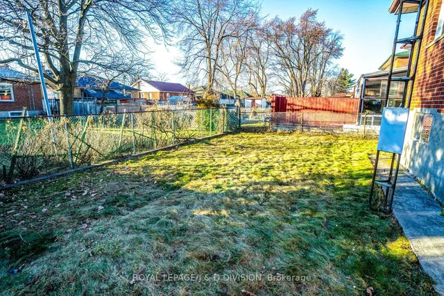 Additional image 39 of 906 Kennedy Rd