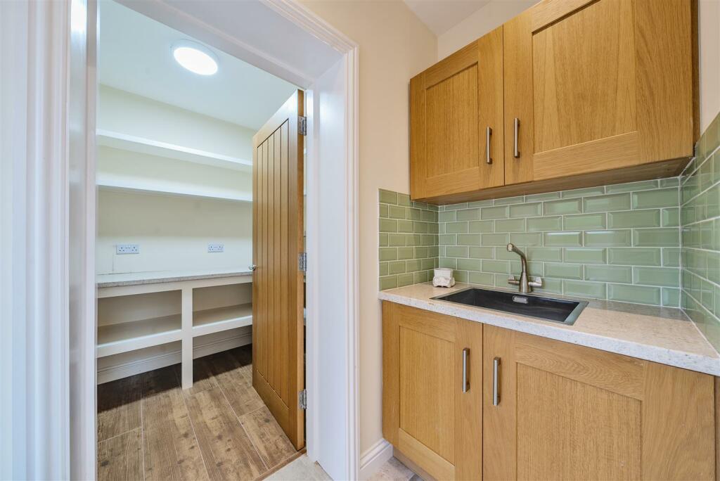 Additional image 32 of Salisbury Hollow, Edington