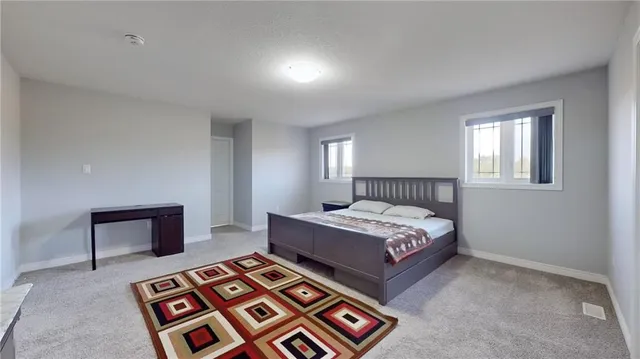 Additional image 21 of 341 RIVERTRAIL Ave