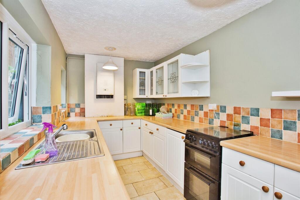 Additional image 9 of Eastland Road, Yeovil