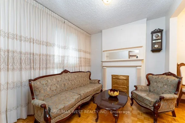 Additional image 6 of 26 Greenlaw Ave