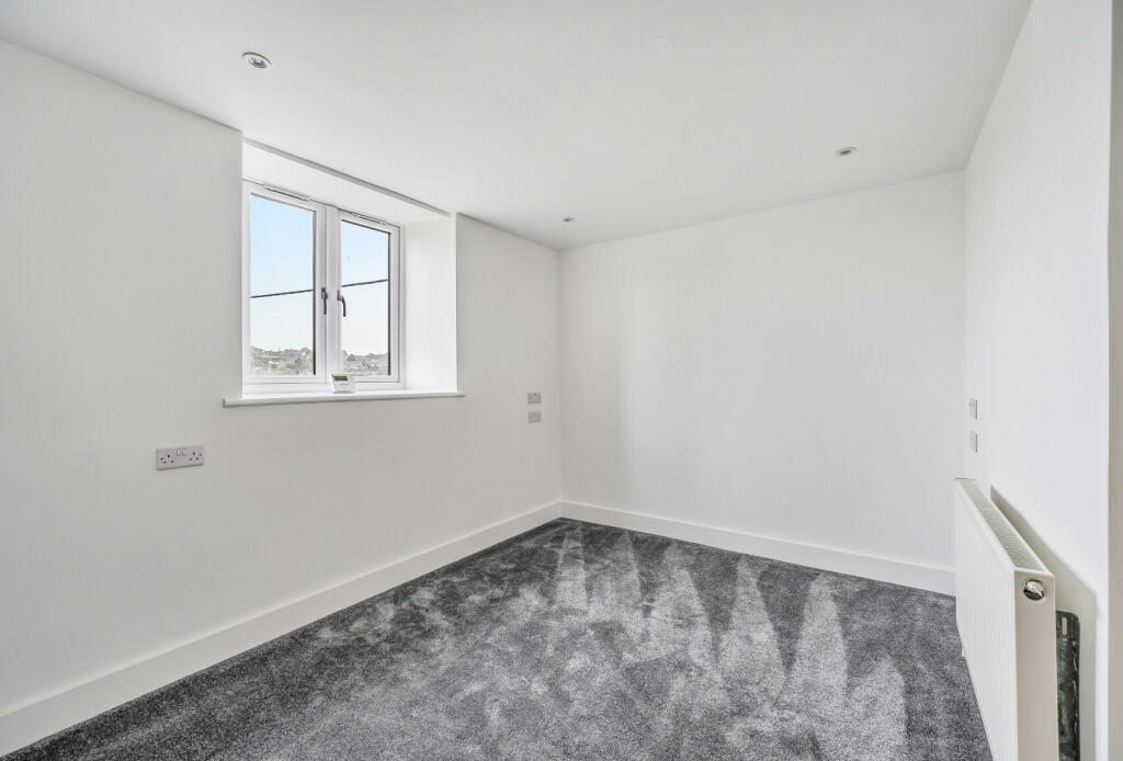 Additional image 8 of Carlingford Terrace, Radstock, Somerset, BA3