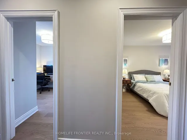 Additional image 22 of 110 Elise Terr