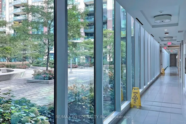 Additional image 10 of 525 Wilson Ave Unit 647