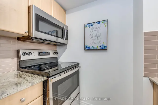 Additional image 5 of 763 Bay St Unit 2702