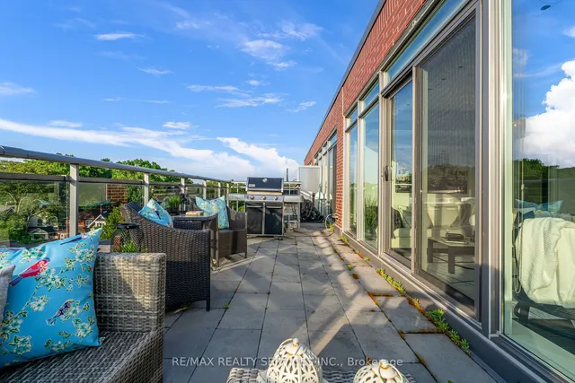 Additional image 38 of 588 Annette St Unit 503