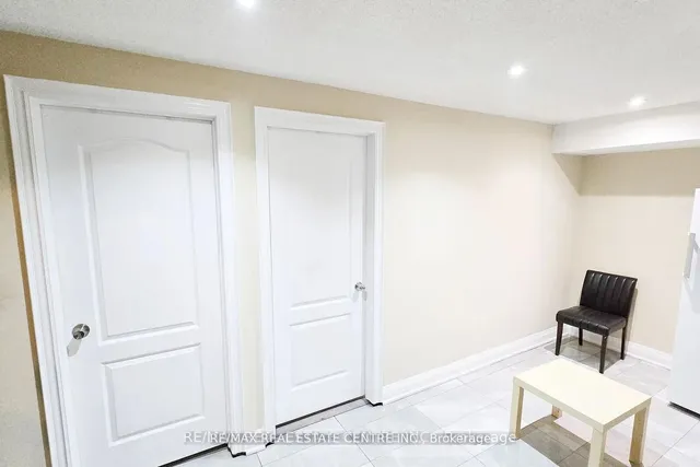 Additional image 32 of 110 Allenby Ave