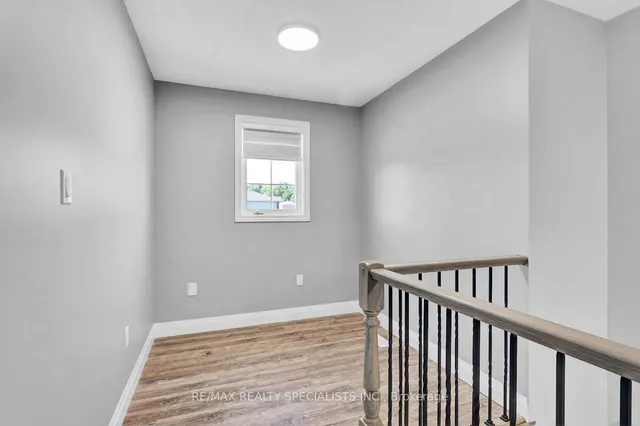 Additional image 30 of 92 Pebblecreek Dr