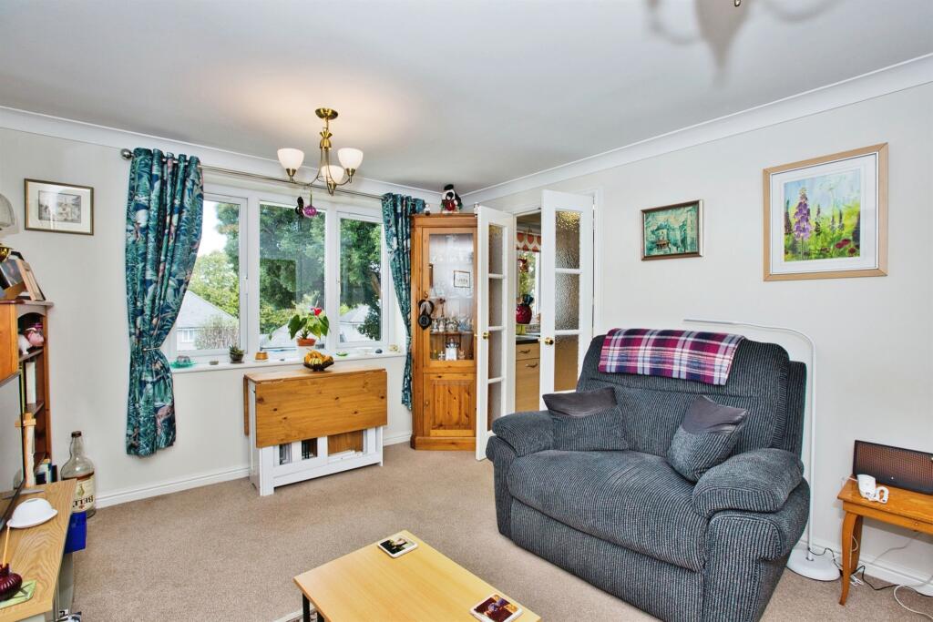 Additional image 5 of Somerton Road, Street