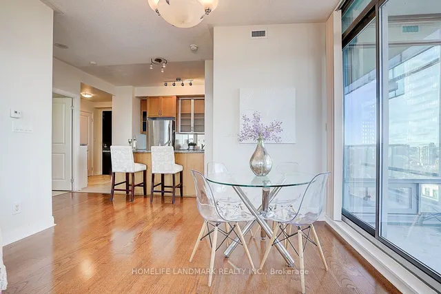 Additional image 18 of 18 Yorkville Ave Unit 2109