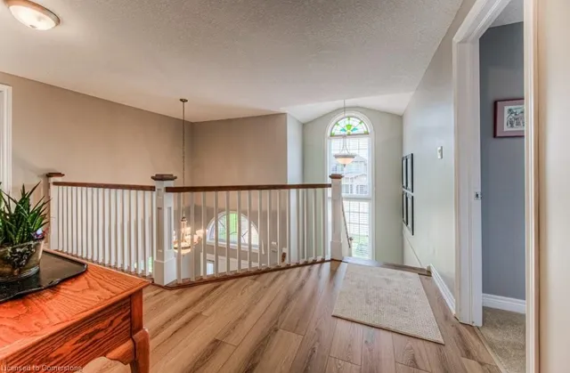 Additional image 30 of 55 Wagon St