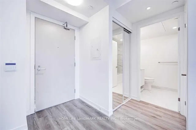 Additional image 33 of 138 Downes St Unit 2706