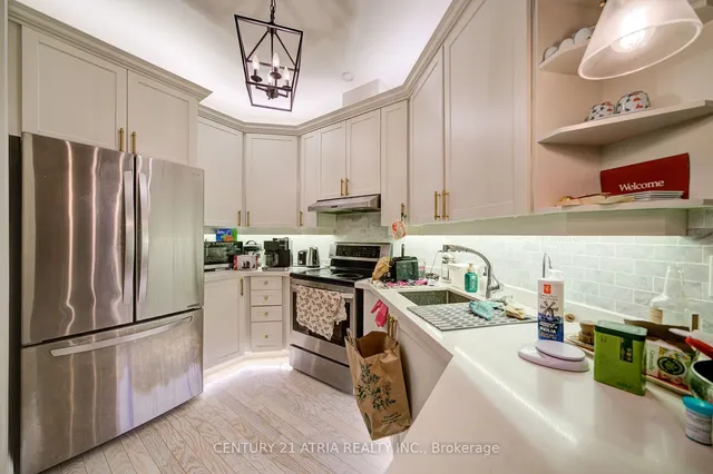 Additional image 8 of 980 Yonge St Unit 1001