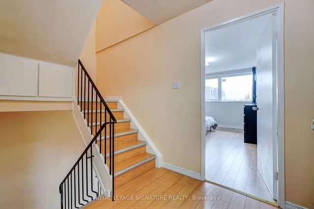 Additional image 19 of 165 Cherokee Blvd Unit 256