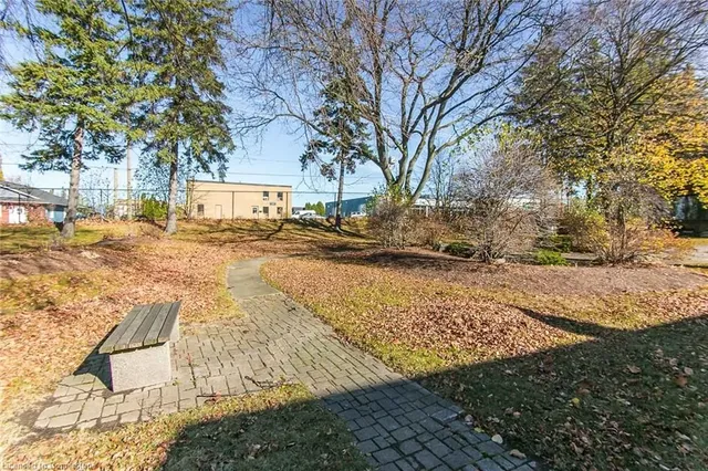 Additional image 41 of 130 Kingswood Dr Unit 33