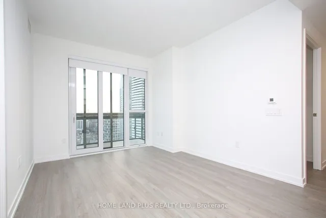 Additional image 13 of 39 Roehampton Ave Unit 2704