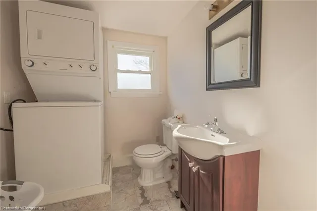 Additional image 39 of 11 Belmont Ave