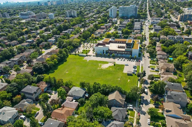 Additional image 22 of 339 Glengrove Ave