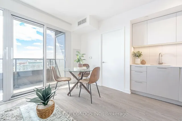 Additional image 13 of 19 Western Battery Rd Unit 3217