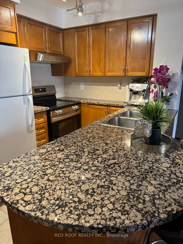 Additional image 4 of 18 Kenaston Gdns Unit 1101