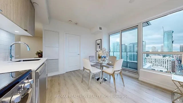 Additional image 17 of 395 BLOOR St Unit 3104