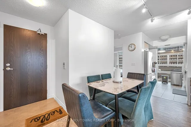 Additional image 10 of 25 Lower Simcoe St Unit 508