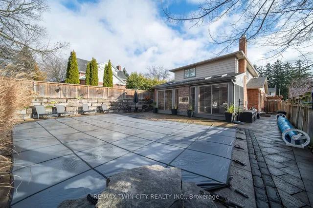 Additional image 36 of 33 Woodview Cres