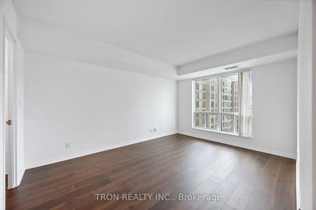 Additional image 22 of 11 Lee Centre Dr Unit 2015