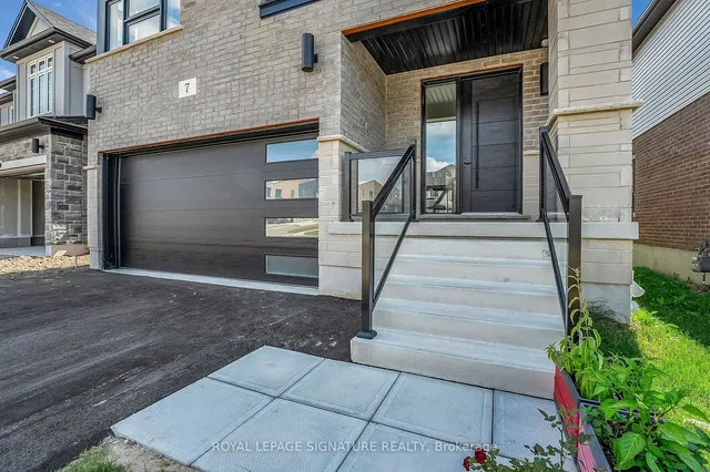 Additional image 3 of 7 Carina St