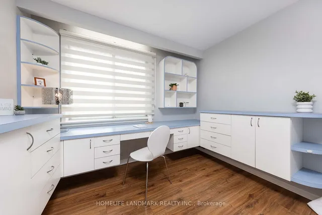 Additional image 22 of 18 Brill Cres