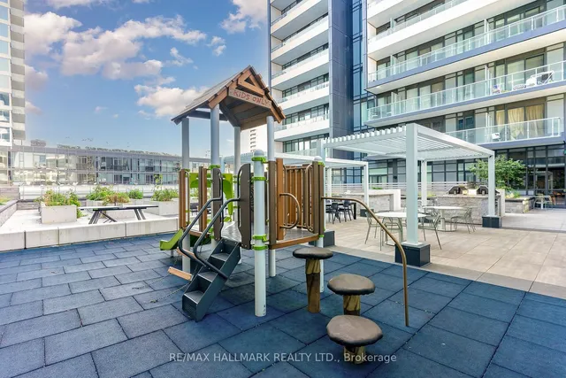 Additional image 33 of 34 Tubman Ave Unit 503