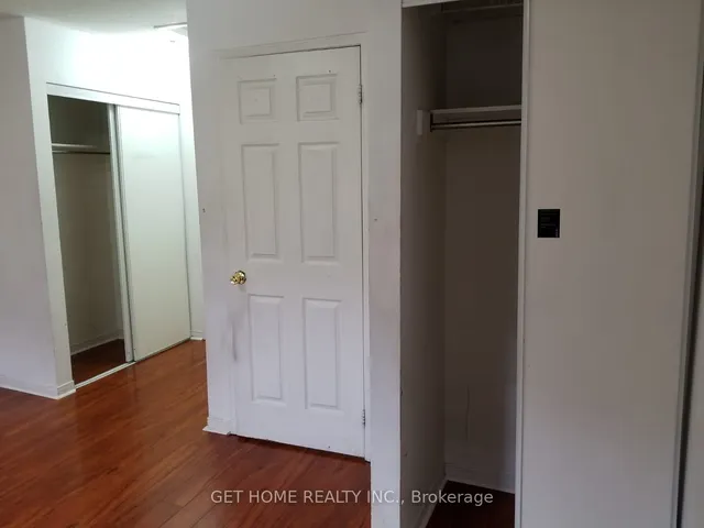 Additional image 8 of 19 Rosebank Dr Unit 106