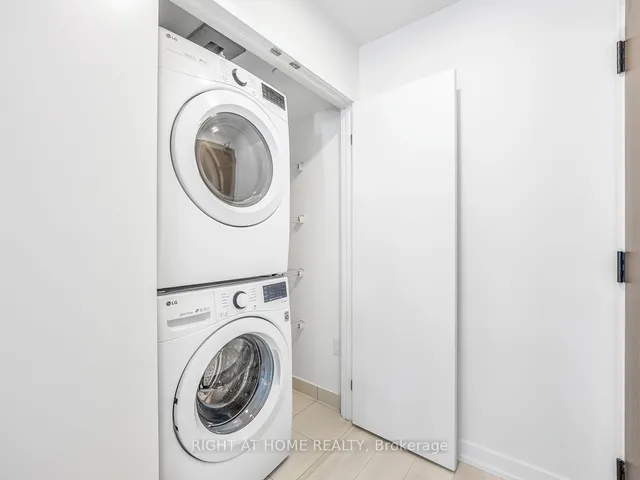 Additional image 13 of 225 Sumach St Unit 1310